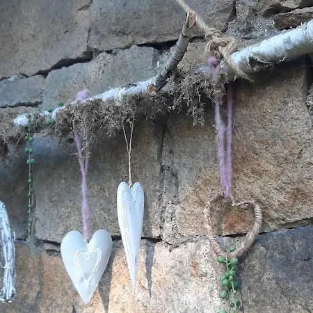 Czar-nów * Czarnow (Kamienna Gora)