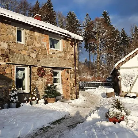 Czar-nów * Czarnow (Kamienna Gora)