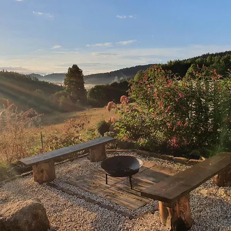 Czar-nów * Czarnow (Kamienna Gora)