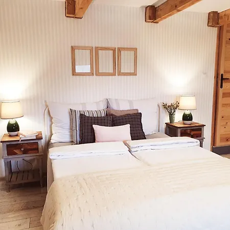 Czar-nów Apartamento *