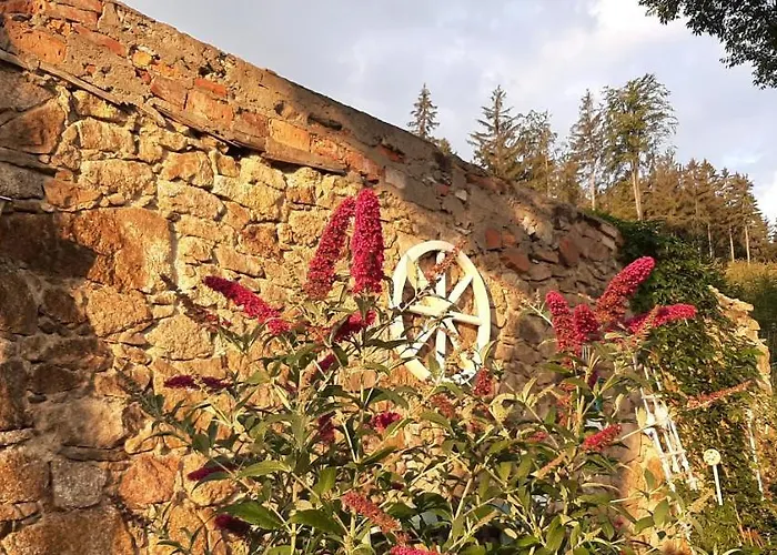 Czar-now Daire Czarnow (Kamienna Gora)